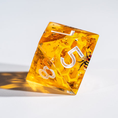 Inner-dice Handmade Sharp Edge Resin Dice Set -Sweet Honey- - Urwizards
