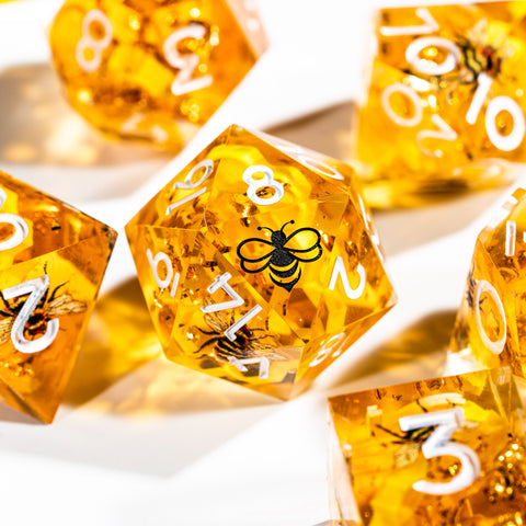 Inner-dice Handmade Sharp Edge Resin Dice Set -Sweet Honey Bees- - Urwizards
