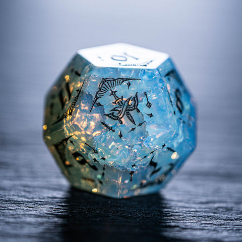 Set di dadi incisi in opalite URWizards Blast in stile Assassino
