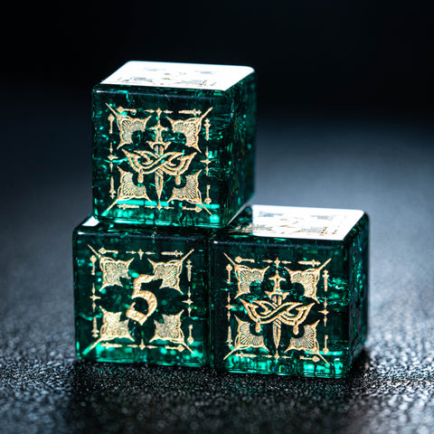 Set di dadi incisi in vetro smeraldo URWizards Blast in stile Assassino