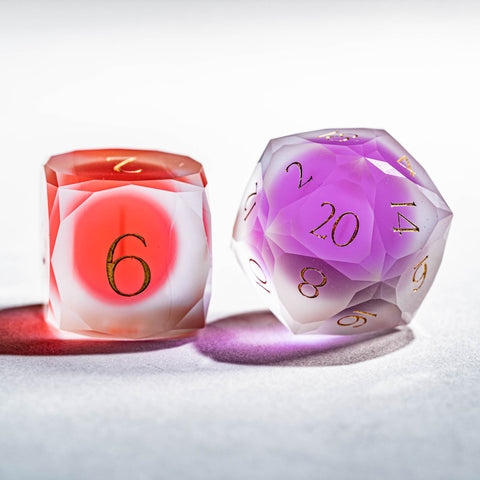 Set di dadi incisi URWizards D&D in resina viola glitter stile mago