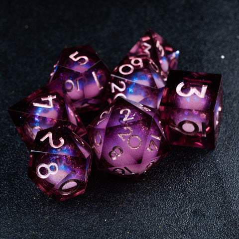 URWizards D&D Starry Liquid Heart Resin Engraved Dice Set Wine - Urwizards
