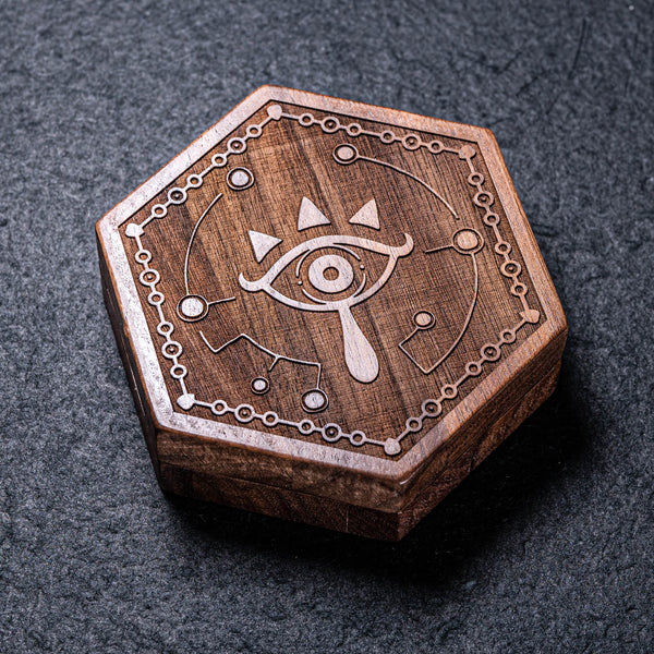 URWizards Engraved Walnut D&D Dice Box Sheika