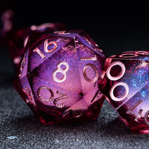 URWizards D&D Starry Liquid Heart Resin Engraved Dice Set Wine - Urwizards