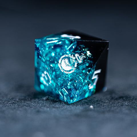 URWizards D&D Ice Glitter Resin Engraved Dice Set Pixel Art RPG - Urwizards