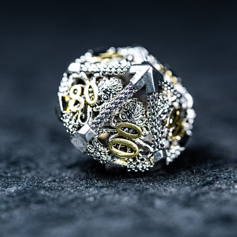 URWizards D&D Hollowed Metal Dice Set Cthulhu Silver - Urwizards