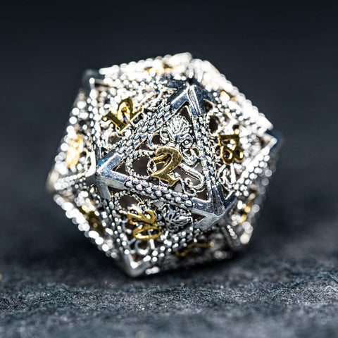 URWizards D&D Hollowed Metal Dice Set Cthulhu Silver - Urwizards