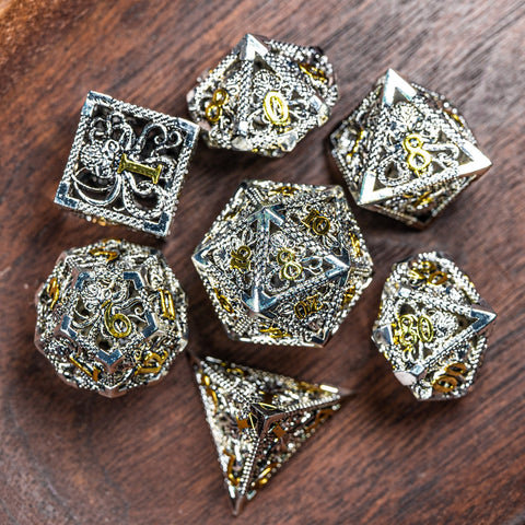 URWizards D&D Hollowed Metal Dice Set Cthulhu Silver - Urwizards