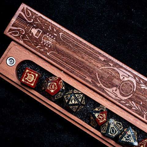 URWizards Engraved Padauk D&D Dice Box Bard Style - Urwizards