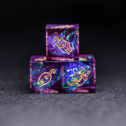 URWizards Dnd Resin Purple Glitter Engraved Dice Set Meow Style - Urwizards