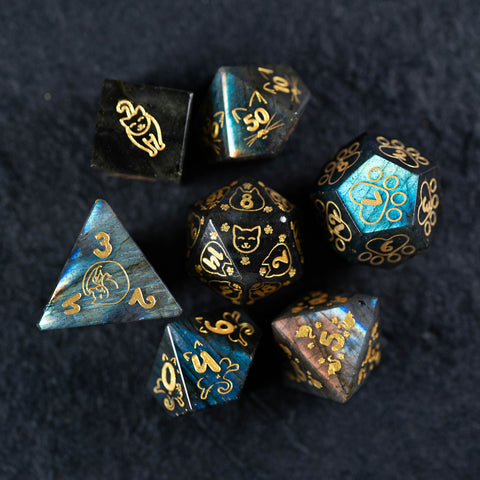 URWizards Dnd Engraved Labradorite Dice Set Meow Style - Urwizards