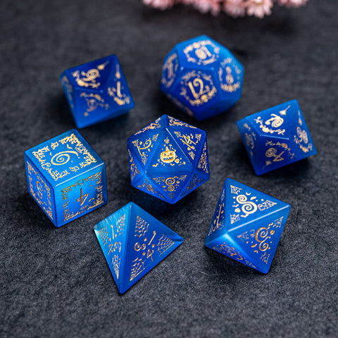 URWizards D&D Blue Cat's Eye Engraved Dice Set Halloween Style - Urwizards