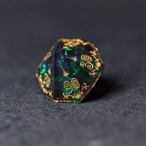 URWizards D&D Resin Dark Glitter Engraved Dice Set Halloween Style - Urwizards