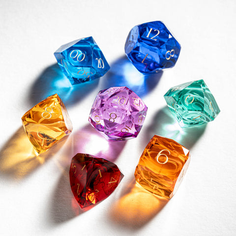 Juego de dados de resina con grabado de caramelo arcoíris de URWizards D&amp;D, estilo multifacético