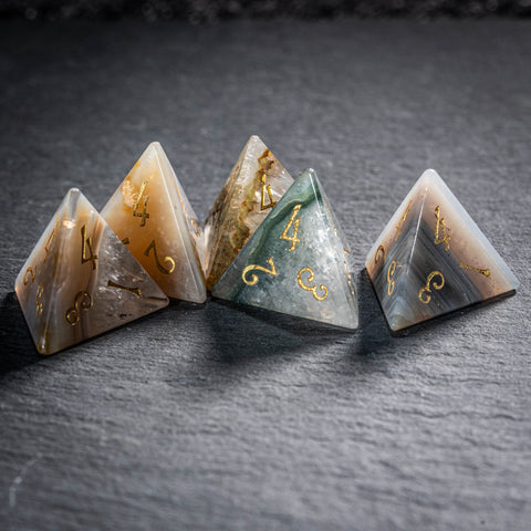 URWizards D&D Agate: Chalcedony–Quartz Transition Zone Dice Set(Limited edition)