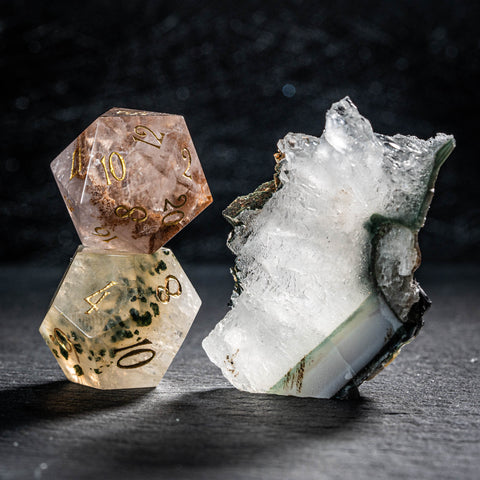 URWizards D&D Agate: Chalcedony–Quartz Transition Zone Dice Set(Limited edition)