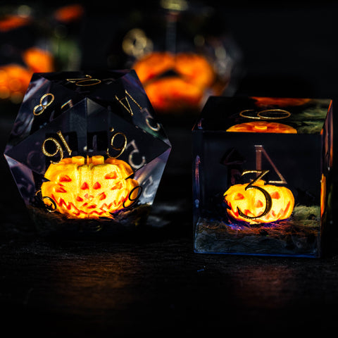 Pumpkin & Grave Resin Dice Set(Glow in the Dark)