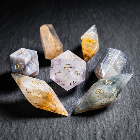 URWizards D&D Agate: Chalcedony–Quartz Transition Zone Dice Set Crystal Shape