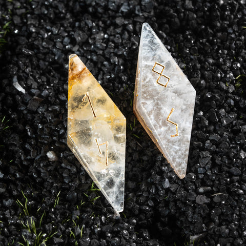 URWizards D&D Agate: Chalcedony–Quartz Transition Zone Dice Set Crystal Shape