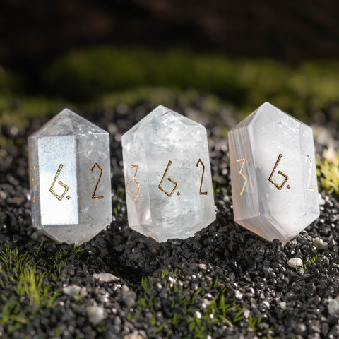 URWizards D&D Agate: Chalcedony–Quartz Transition Zone Dice Set Crystal Shape