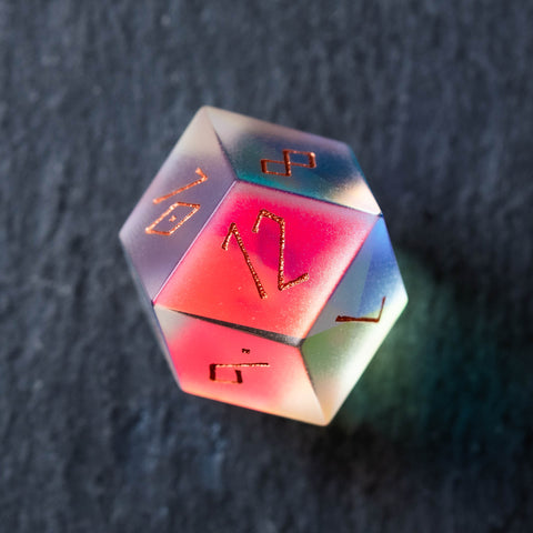 Juego de dados grabados con piedras preciosas de prehnita de URWizards D&amp;D (edición limitada)