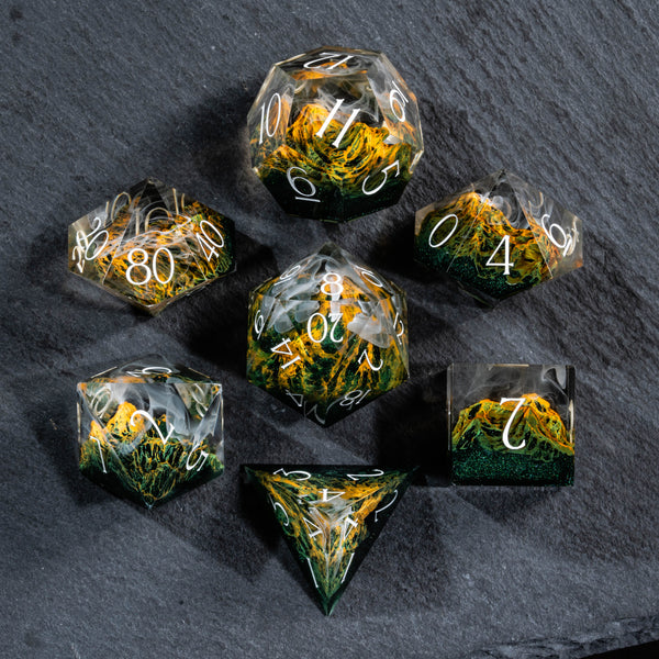 URWizards D&D Resin Engraved Dice Set Mysterious Realm -Amazon - Urwizards
