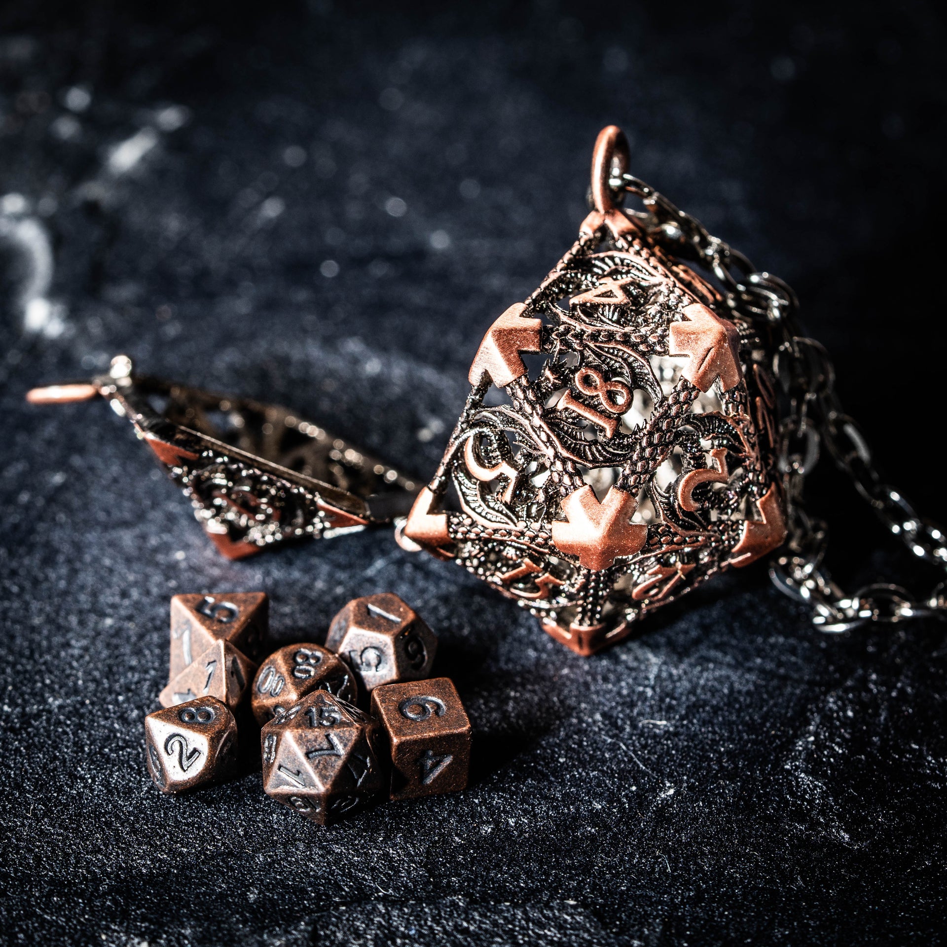 Metal D20 Keychain Dice Jewelry Silver DND D&D Dungeons And Drag