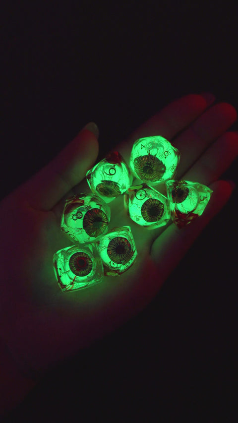 URWizards D&D Eyes(Glow in the Dark) Liquid Core Dice Set Multi-faceted Style