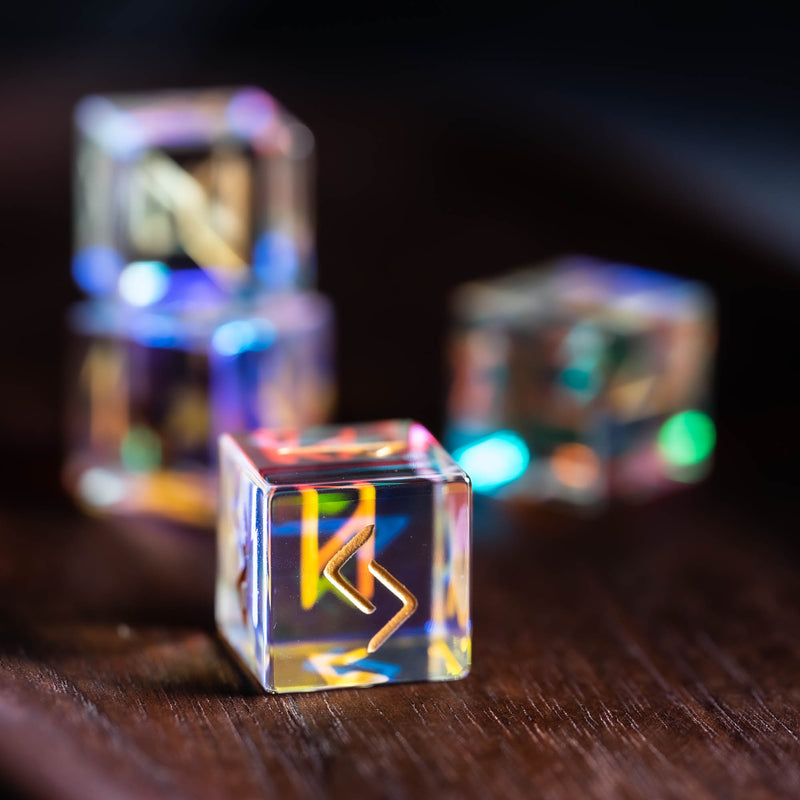 URWizards Engraved Prism Glass Rune dice D6 Viking - Urwizards