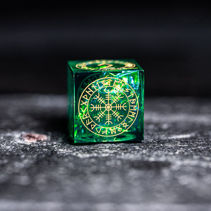 URWizards Dnd Resin Green Glitter Engraved Dice Set Nordic Style - Urwizards