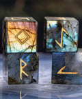 URWizards Engraved labradorite Rune dice D6 Viking - Urwizards